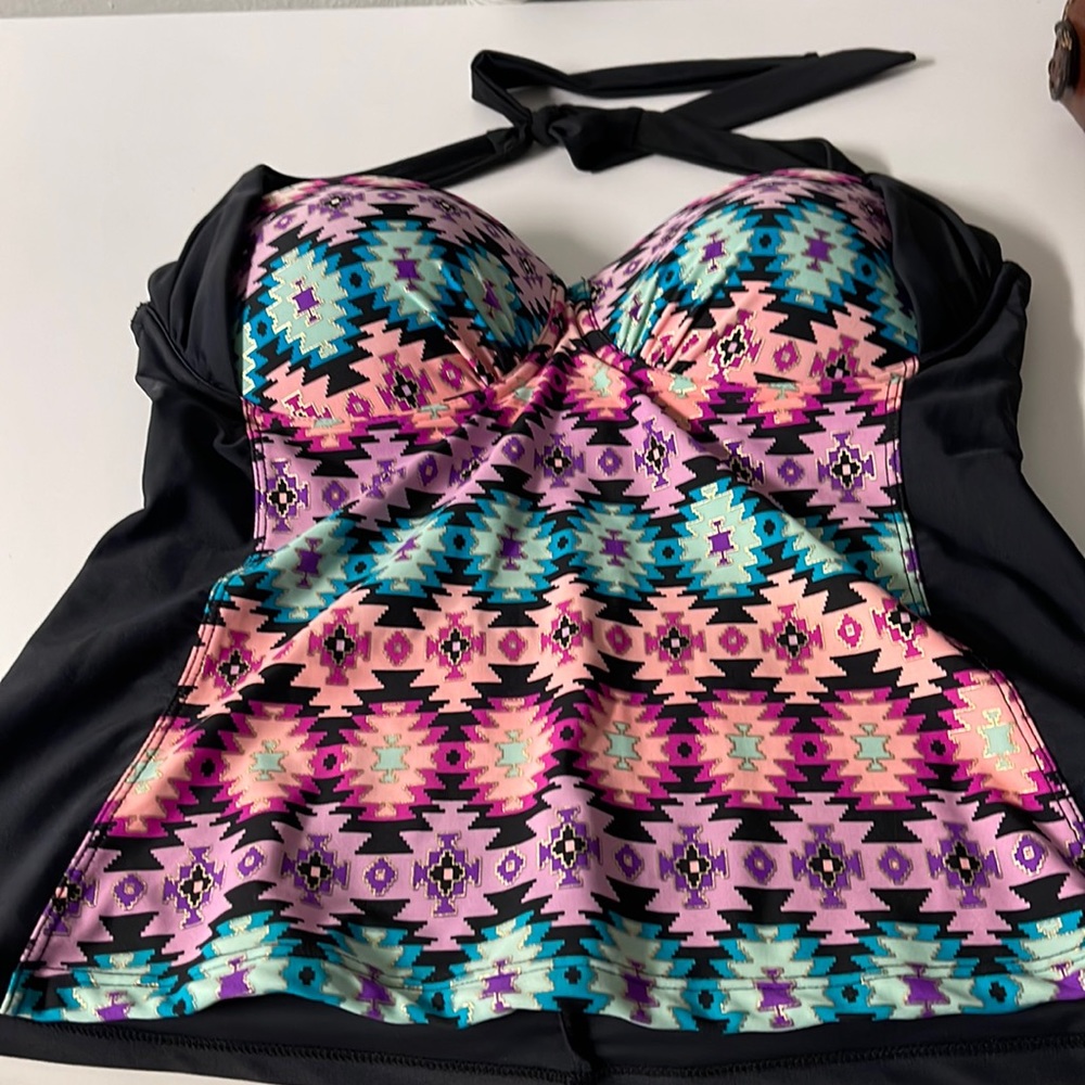 Catalina aztec print halter bikini / tankini top Small 32-34B